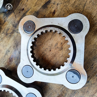 Smooth Planetary Gear Carrier SK200-1 1st Swing Motor Excavator Swing Gearbox