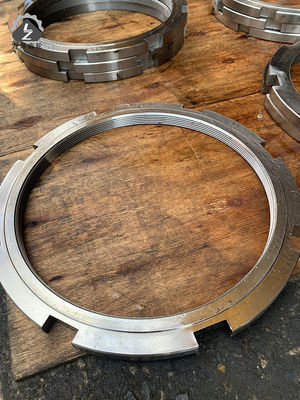 ZAX110 Gasket Excavator Final Drive Parts Gear Shaw น็อตเดินทางขนาดใหญ่